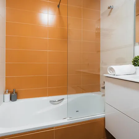 Tuguest Bib Rambla Aparments *
