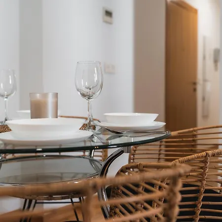Tuguest Bib Rambla Aparments * Granada