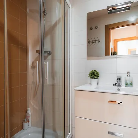 Tuguest Bib Rambla Aparments Apartment